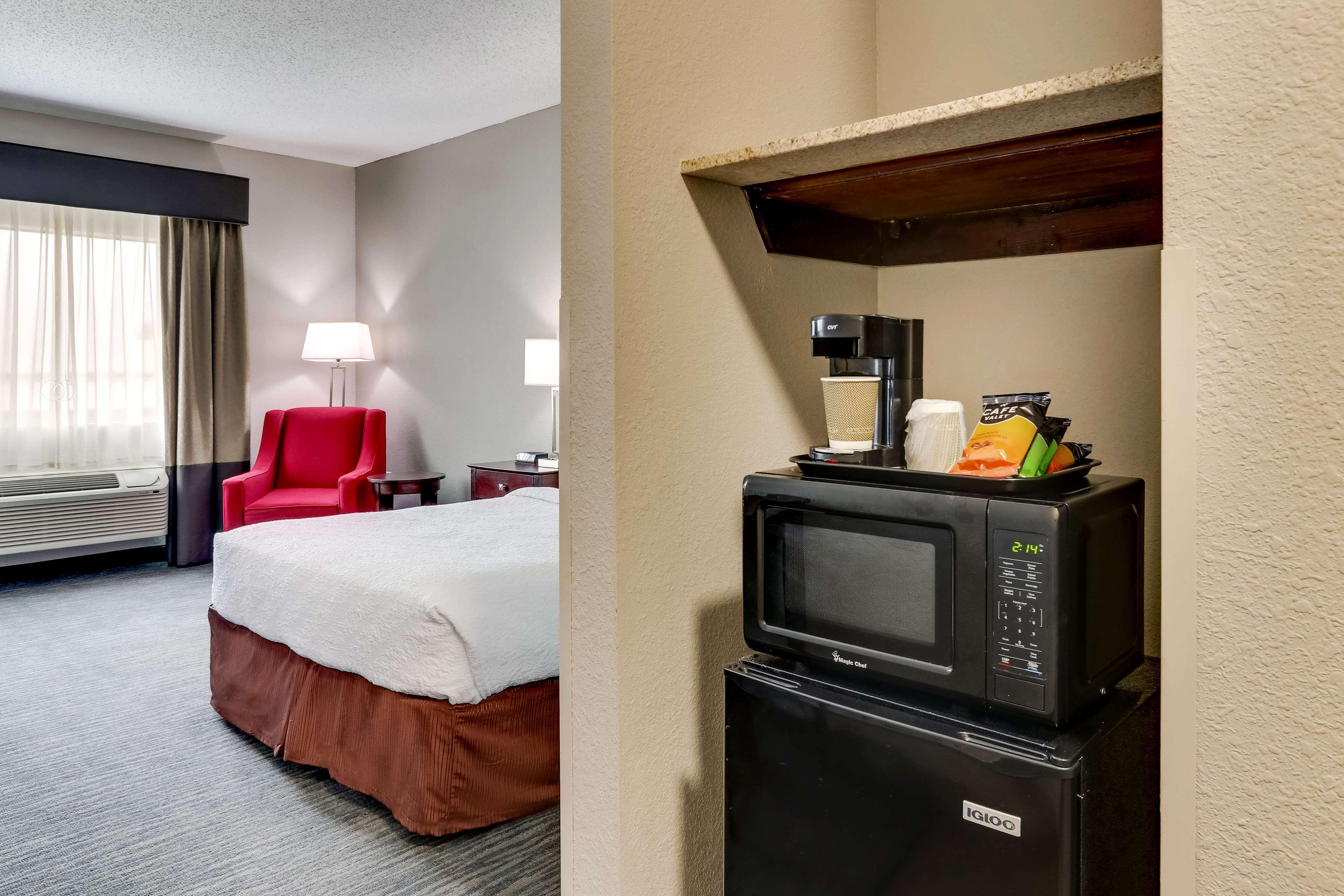 Best Western Plus University Inn & Suites Wichita Falls Luaran gambar