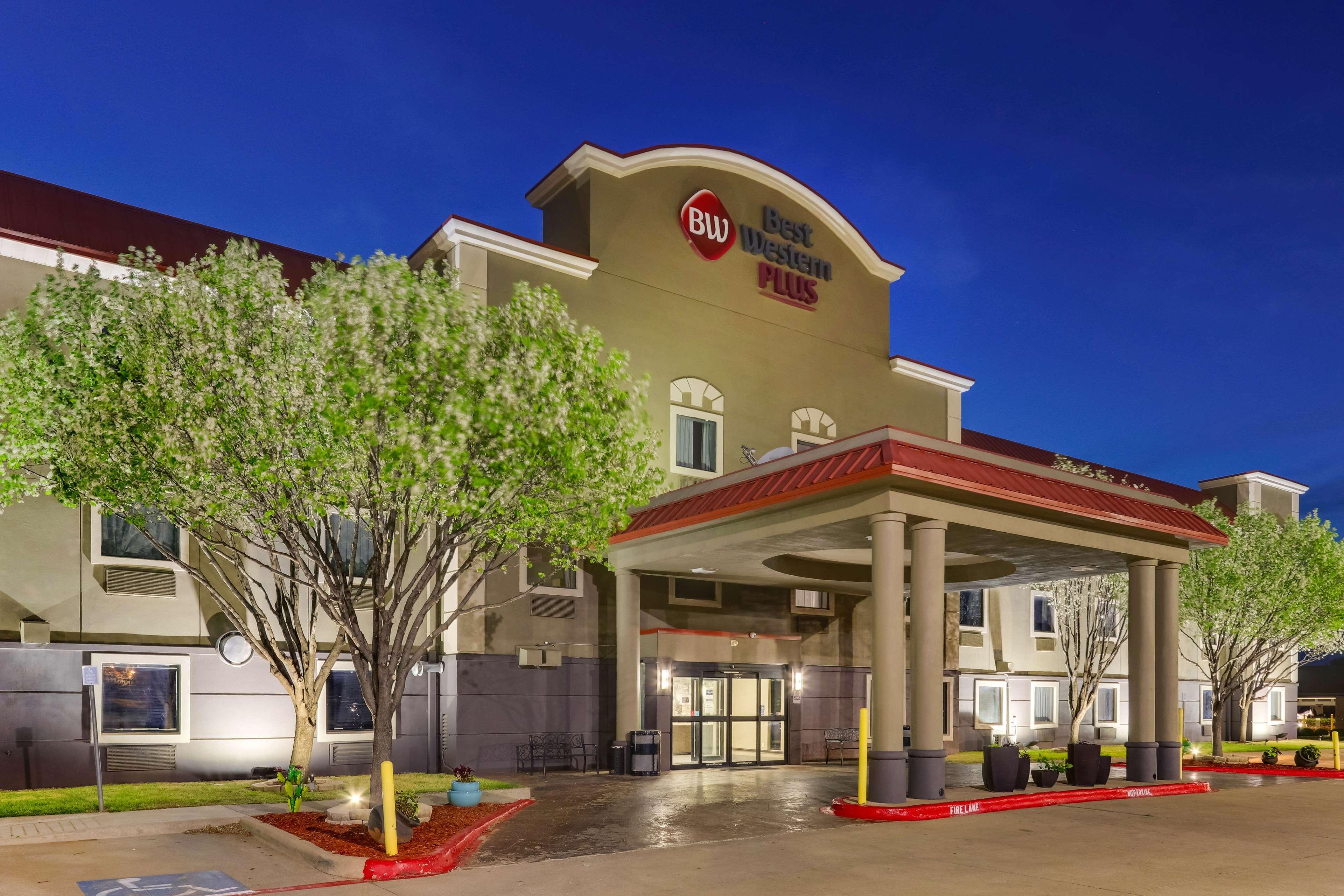 Best Western Plus University Inn & Suites Wichita Falls Luaran gambar